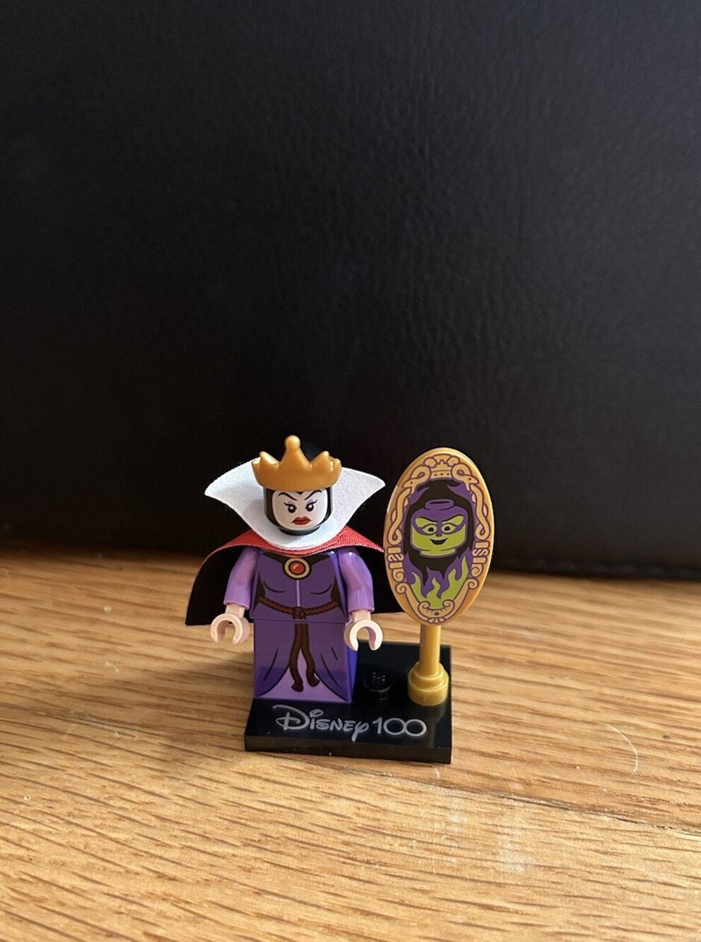LEGO Disney 100 Collectible Minifigures Evil Queen
